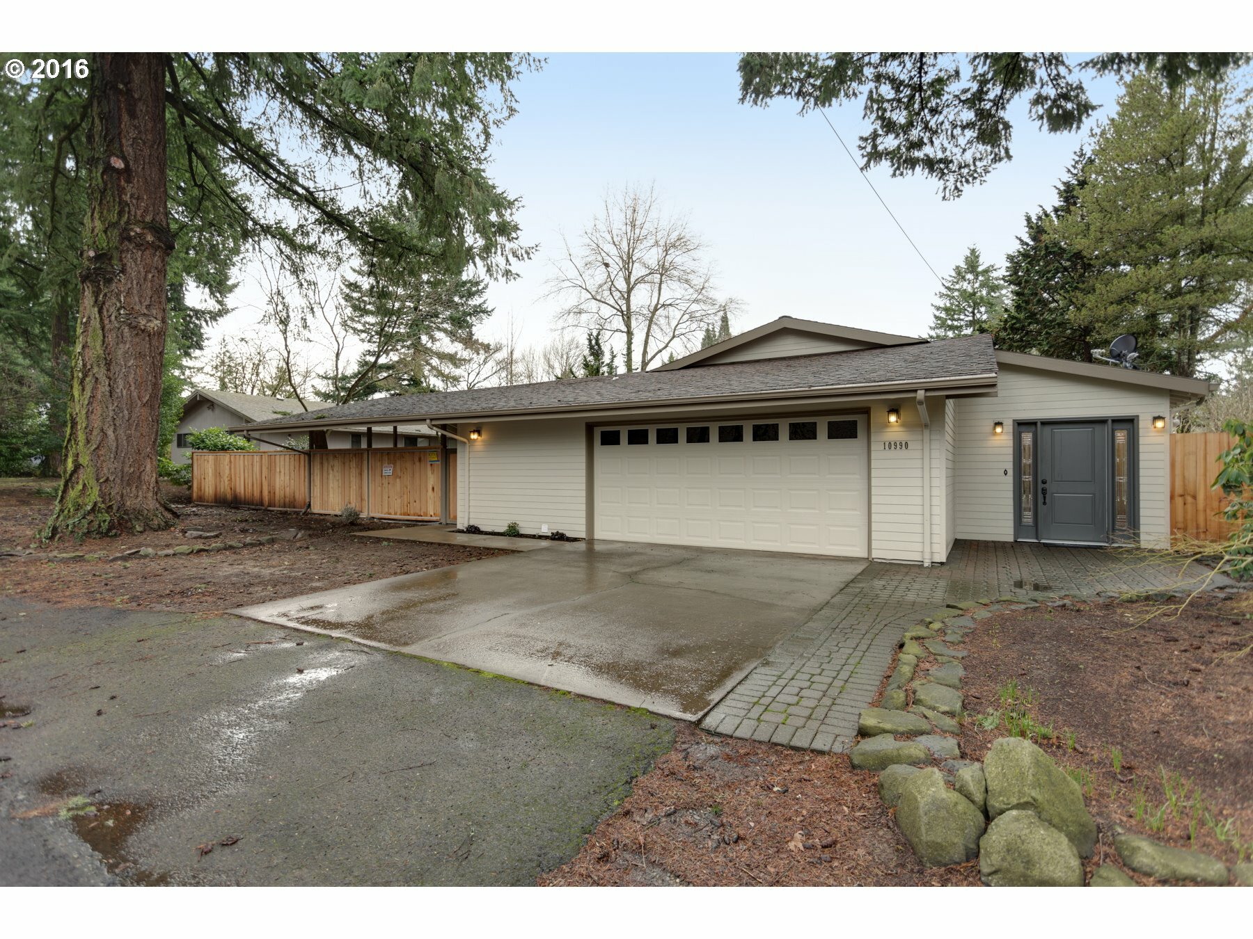 Property Photo: 10990 SW Butner Rd OR 97225