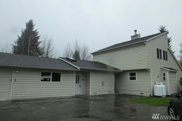Property Photo:  12427 251st Ave SE  WA 98272 
