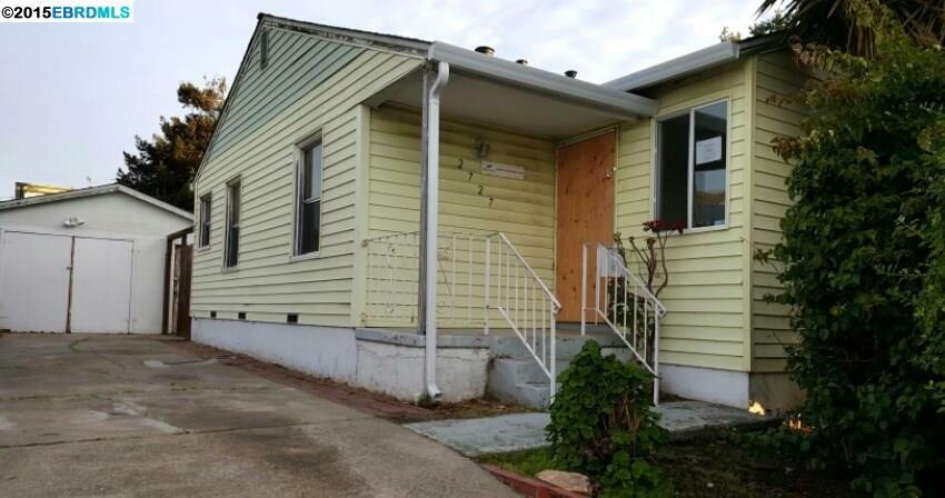 Property Photo:  2727 Andrade Ave  CA 94804 