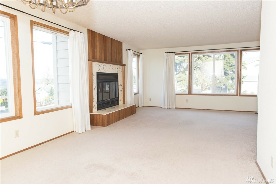 Property Photo: 4528 75th St SW WA 98275