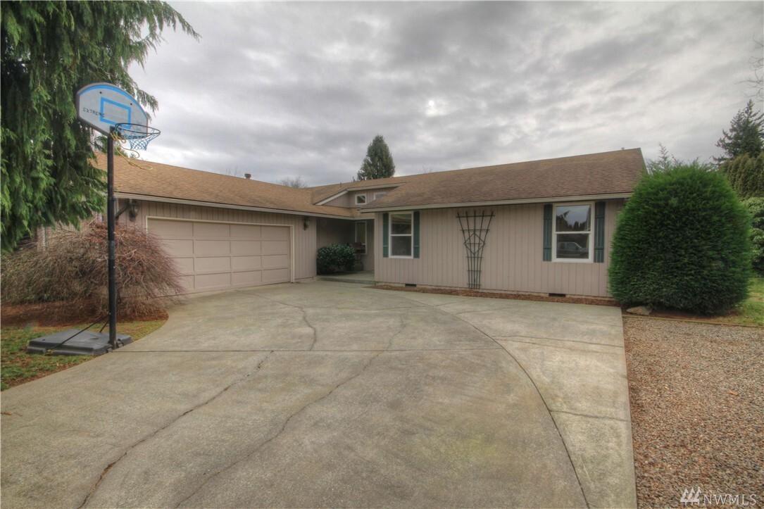 Property Photo: 1011 Benson Lane WA 98264