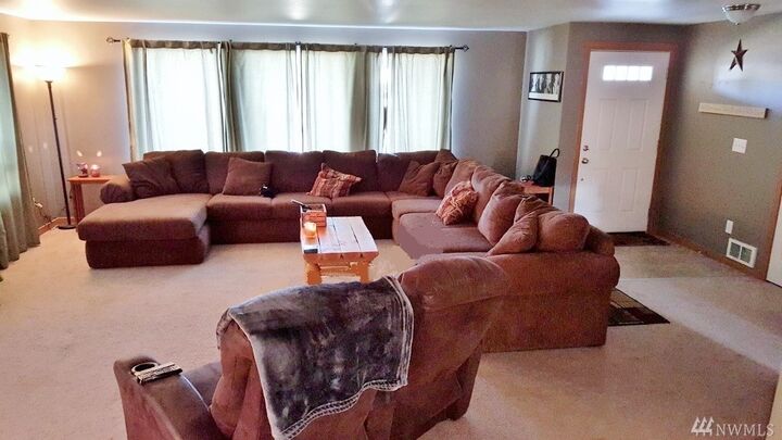 Property Photo: 1279 SW Ripple Ct WA 98532