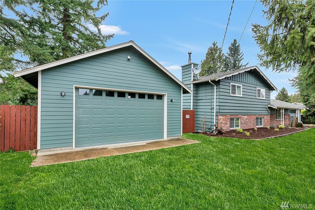 Property Photo:  10314 58th Av Ct E  WA 98373 