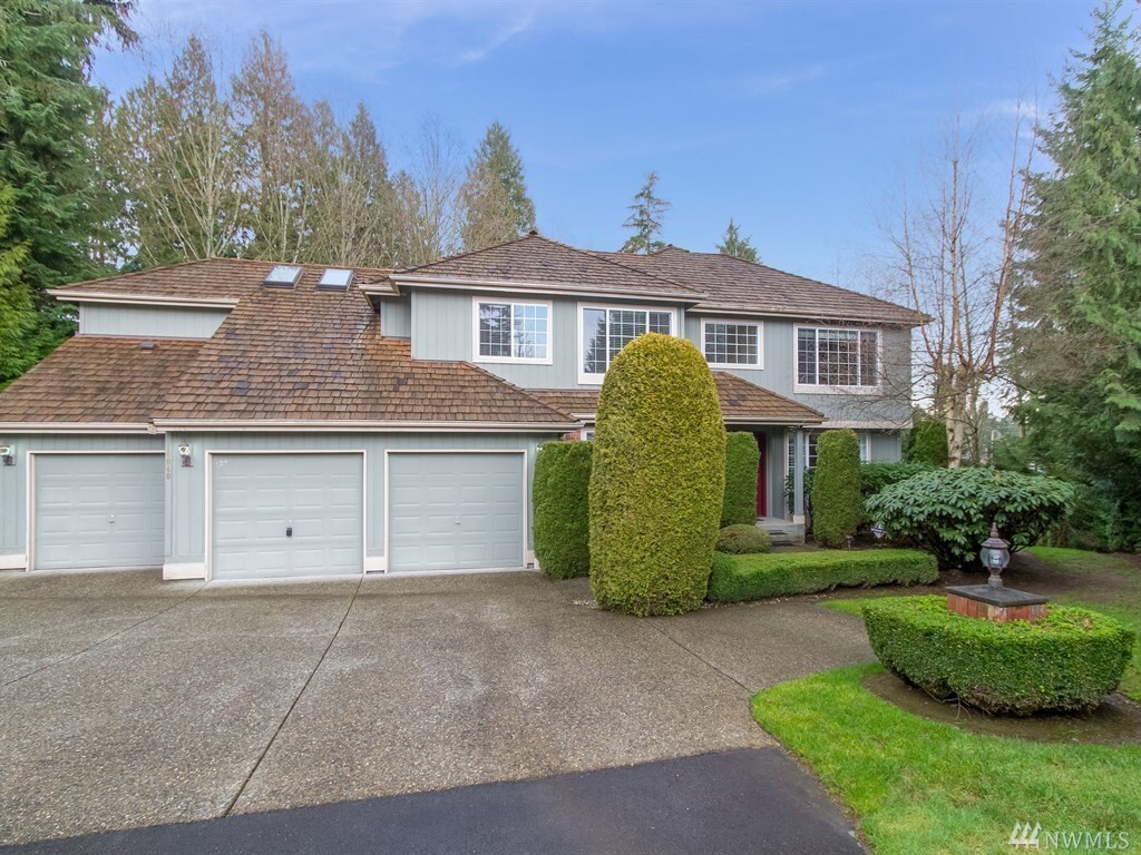 Property Photo: 16040 SE 127th Place WA 98059
