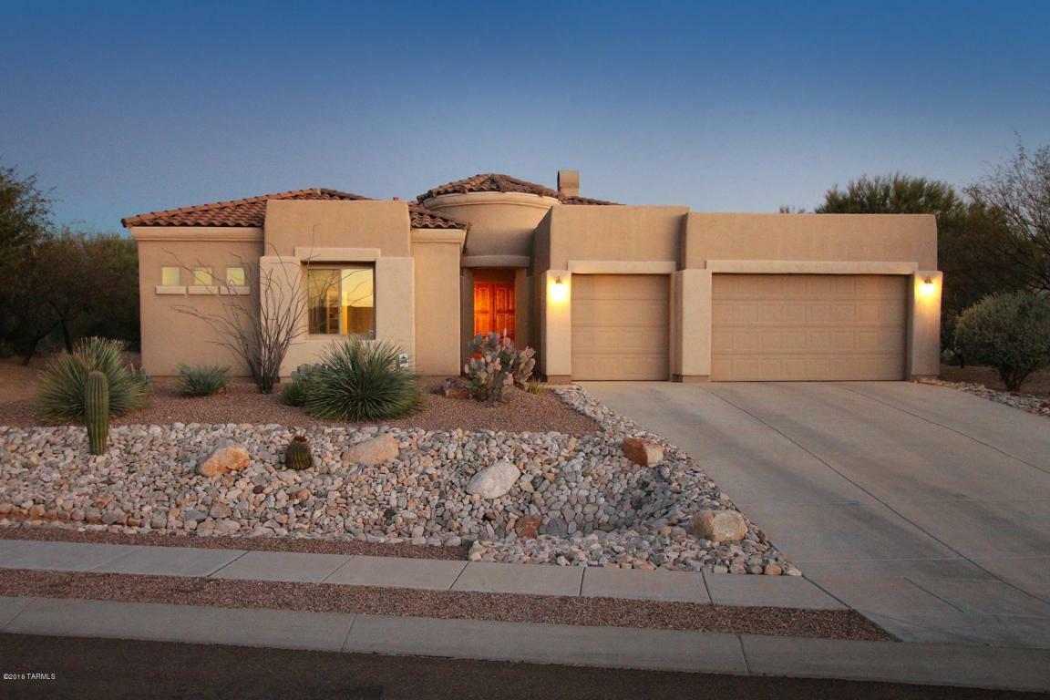 Property Photo: 12658 N Yellow Bird Road AZ 85755