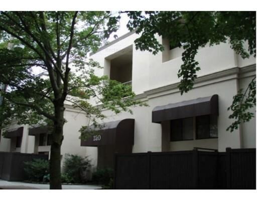 Property Photo:  120 Beaconsfield Rd 22  MA 02445 