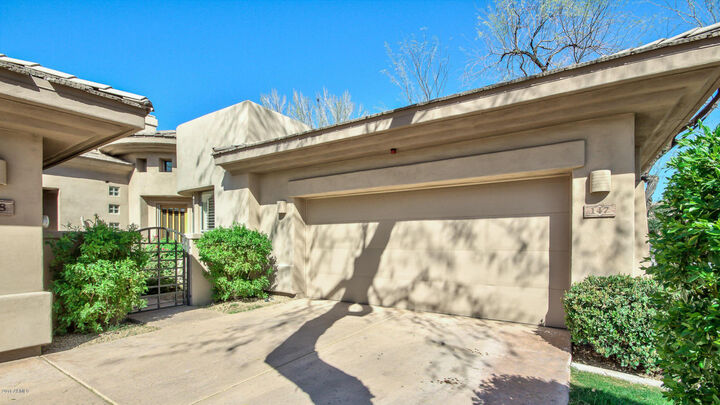 Property Photo:  15240 N Clubgate Drive 147  AZ 85254 