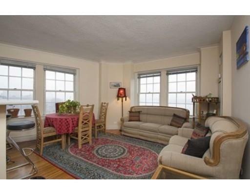 Property Photo: 534 Beacon Street 805 MA 02215