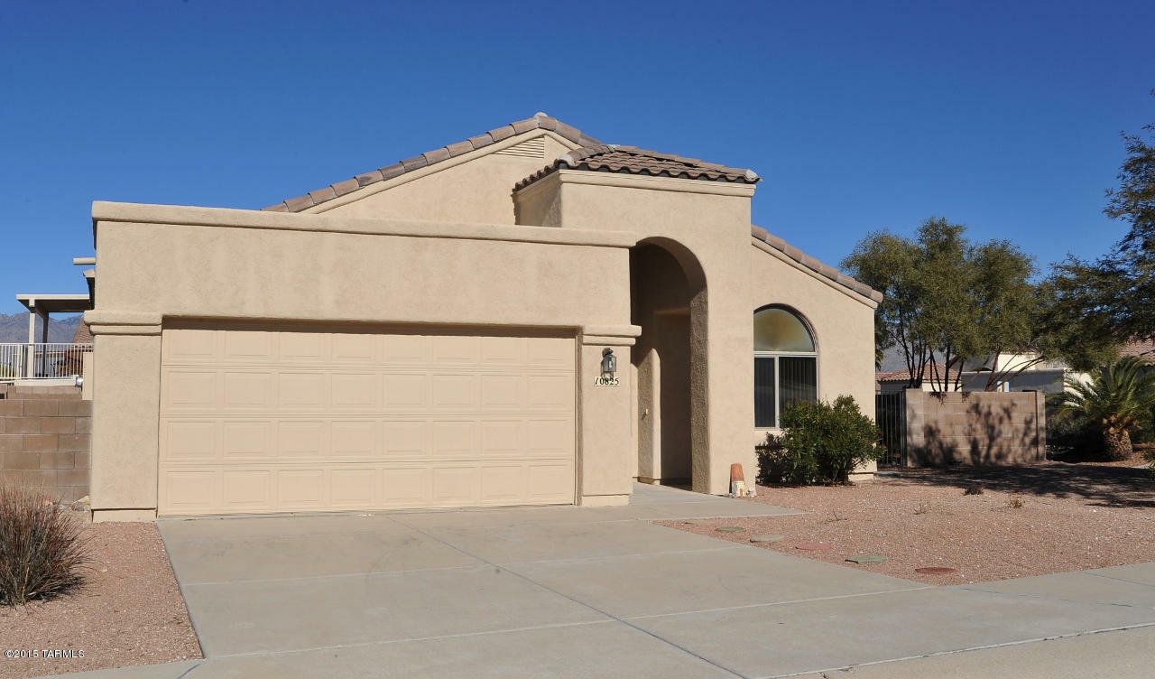 Property Photo:  10825 E Watershed Drive  AZ 85748 