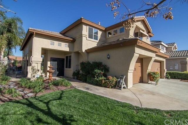 Property Photo:  8702 Chesapeake Lane  CA 92508 