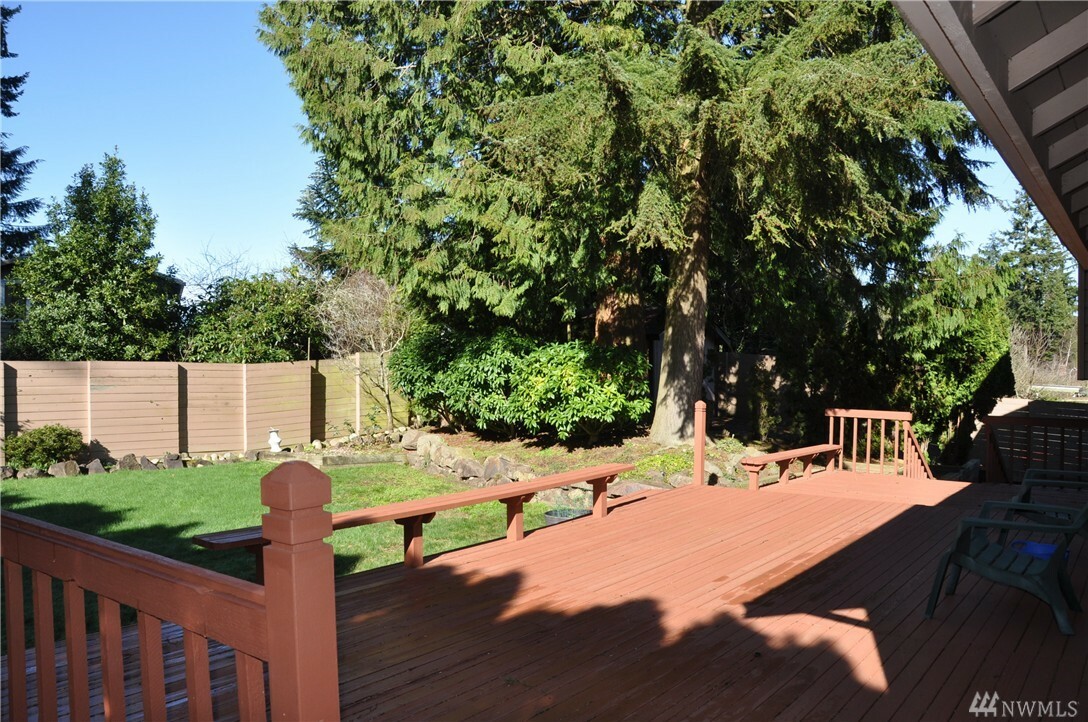 Property Photo:  7119 44th Place W  WA 98275 