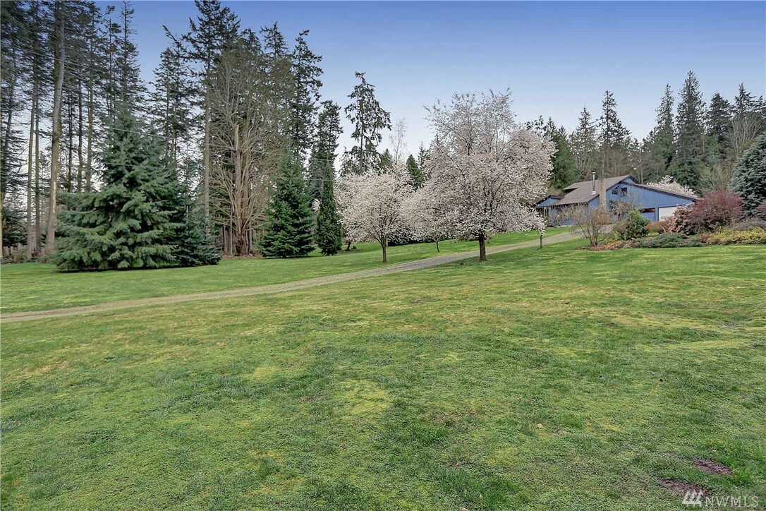 Property Photo:  2632 SE Camano Dr  WA 98282 