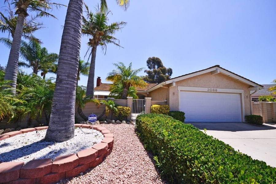 Property Photo: 2088 Village Wood Rd CA 92024