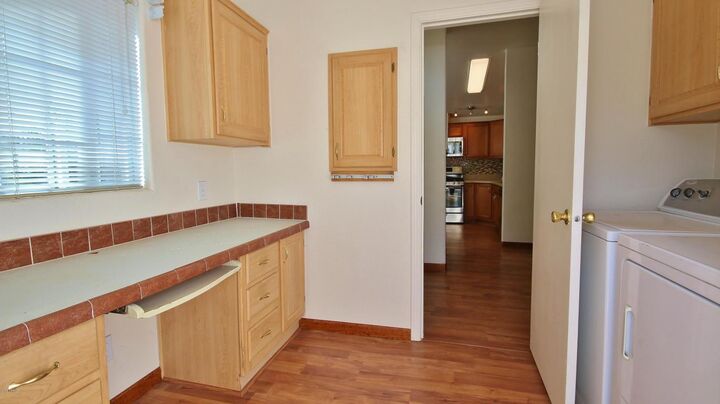 Property Photo:  876 W Shiprock Street  AZ 85120 