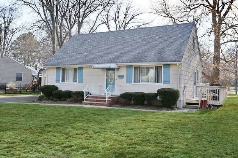 Property Photo: 10 Cranford Rd NJ 07452