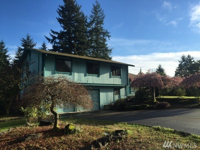 Property Photo:  8402 57th St W  WA 98467 