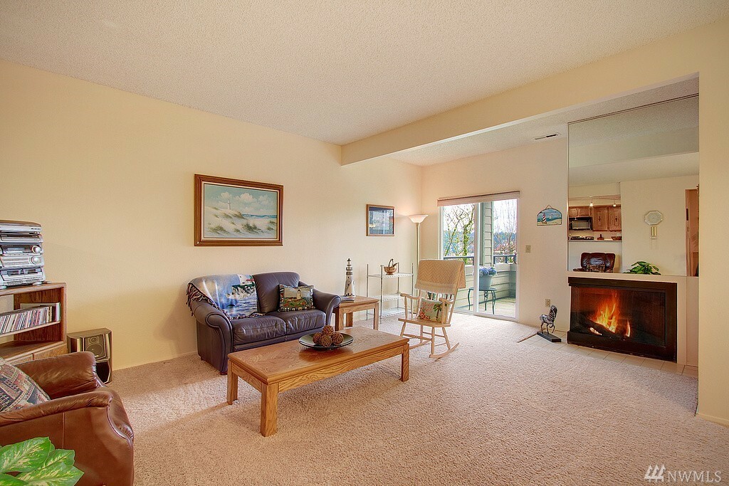 Property Photo:  7403 Old Redmond Rd 211  WA 98052 