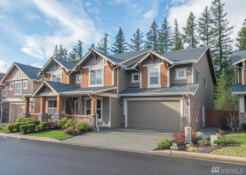 Property Photo: 3016 SE 16th St WA 98045