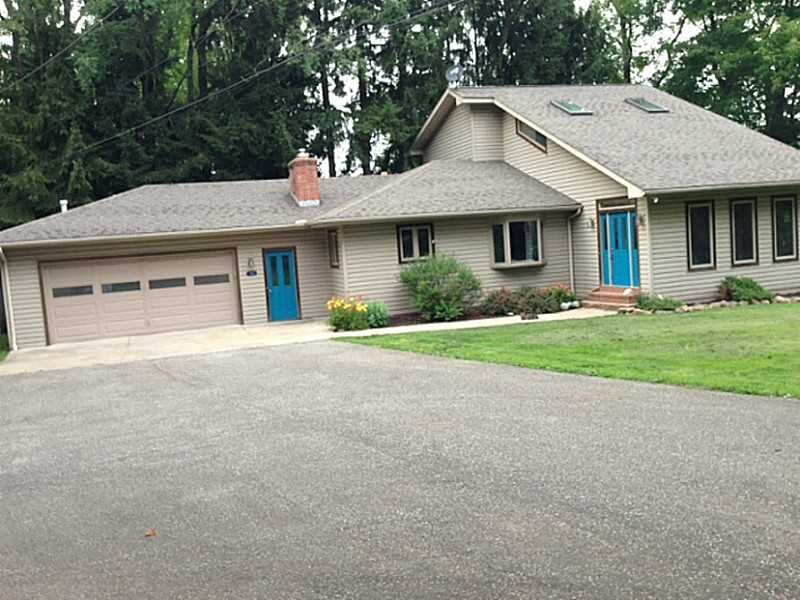 Property Photo:  304 Raspberry Lane  PA 16412 