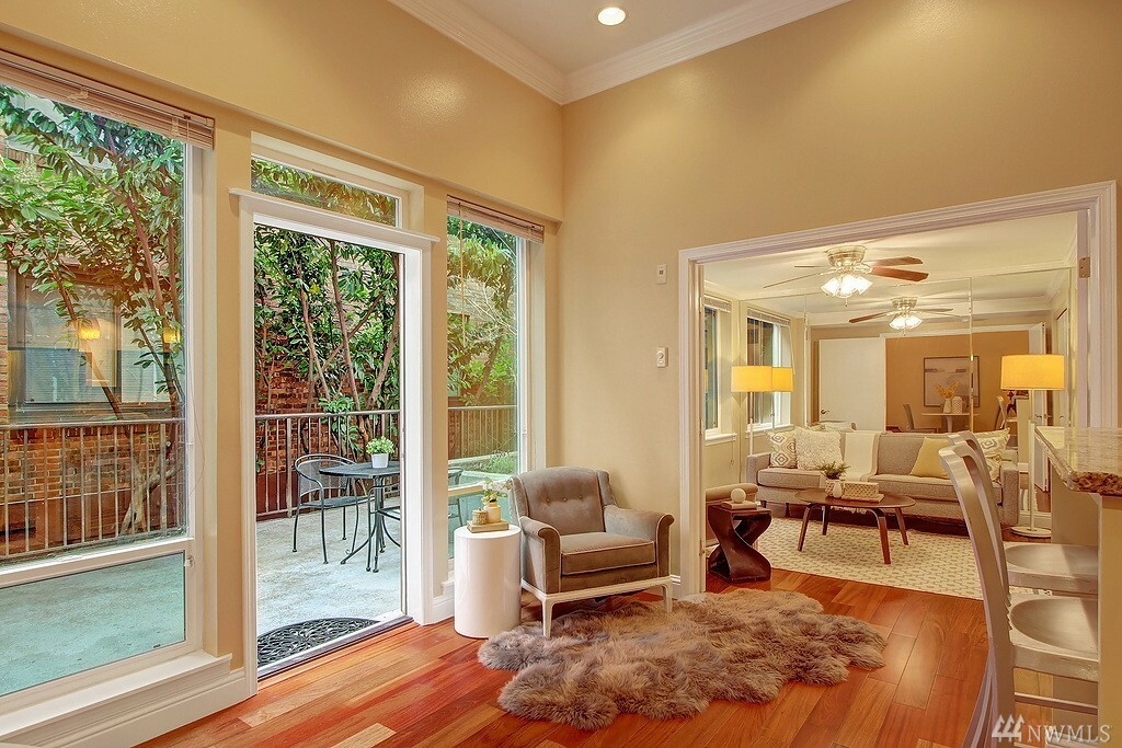 Property Photo: 323 Queen Anne Ave N 100 WA 98109