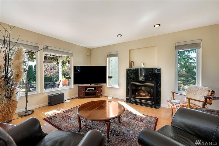 Property Photo: 5569 Bay Ridge Dr WA 98230