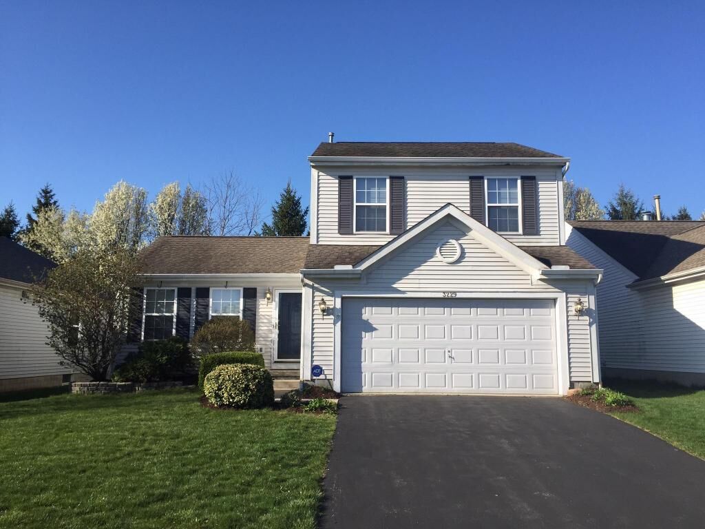 Property Photo:  3229 Longspur Drive  OH 43228 