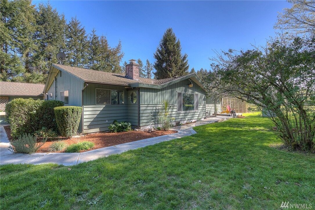 Property Photo: 9716 Starlet Lane NW WA 98335