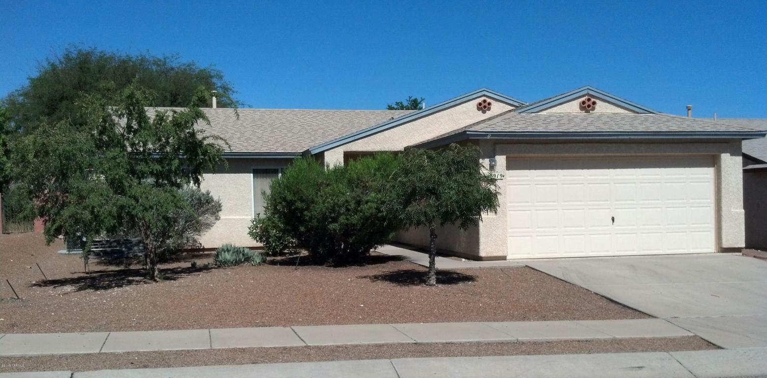 Property Photo:  8919 E Fairway Groves Drive  AZ 85730 