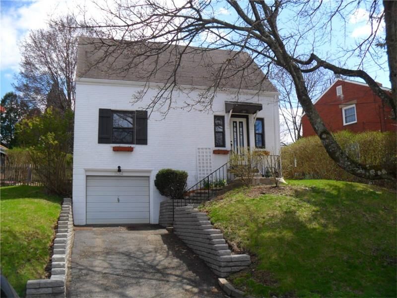 Property Photo:  1534 Woodbine St  PA 15201 