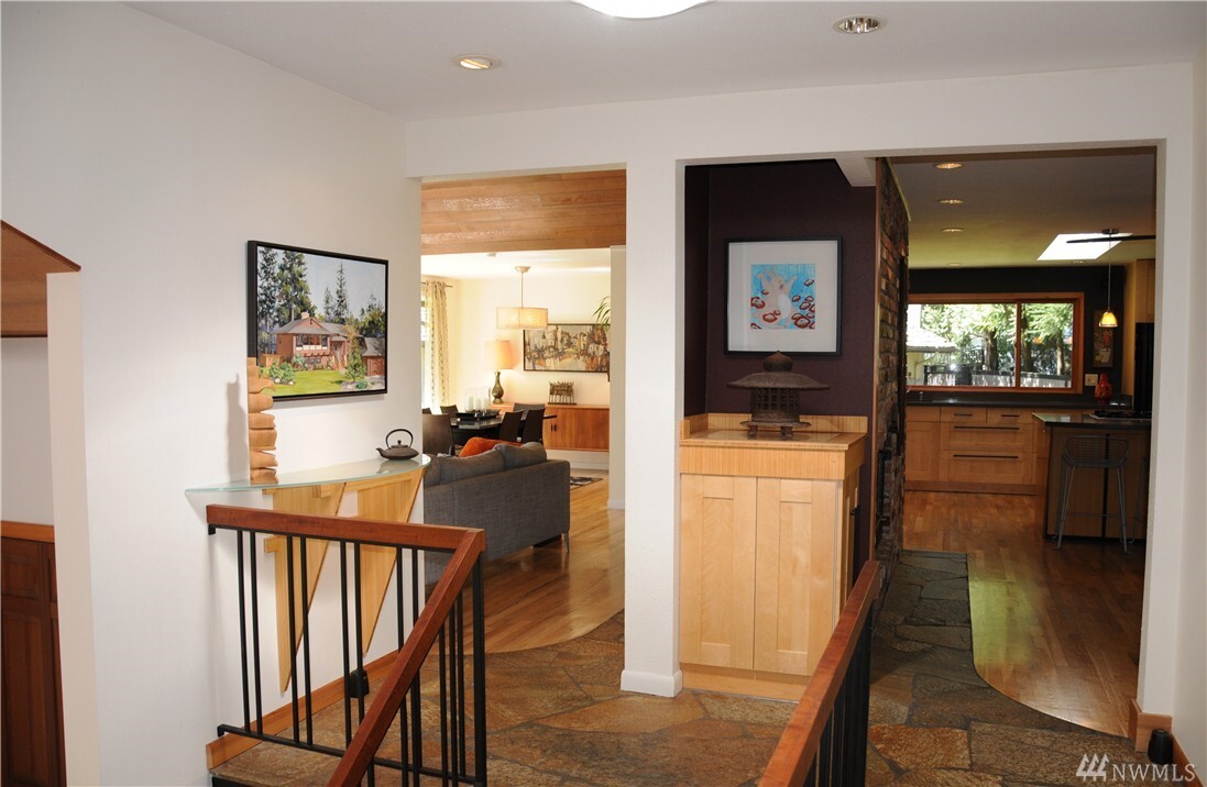 Property Photo: 18108 NE 28th St WA 98052