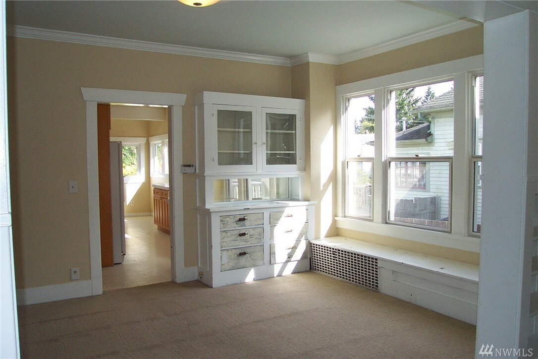 Property Photo:  2208 Capitol Wy S  WA 98501 