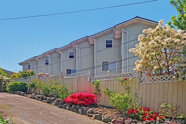 2629 SW Nevada St 105  Seattle WA 98126 photo