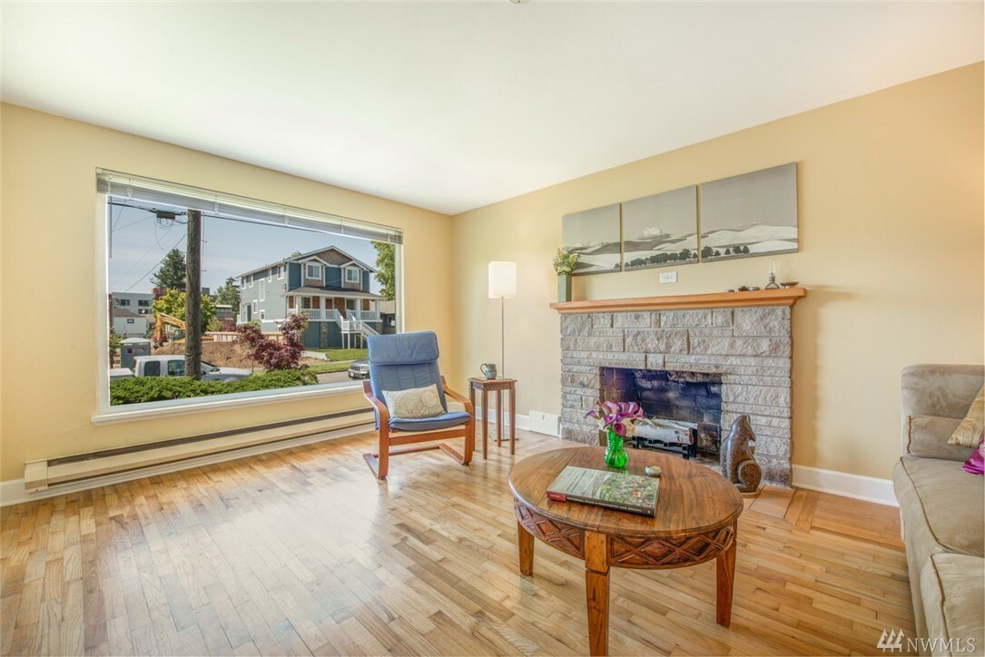 Property Photo:  8018 14th Ave NW  WA 98117 