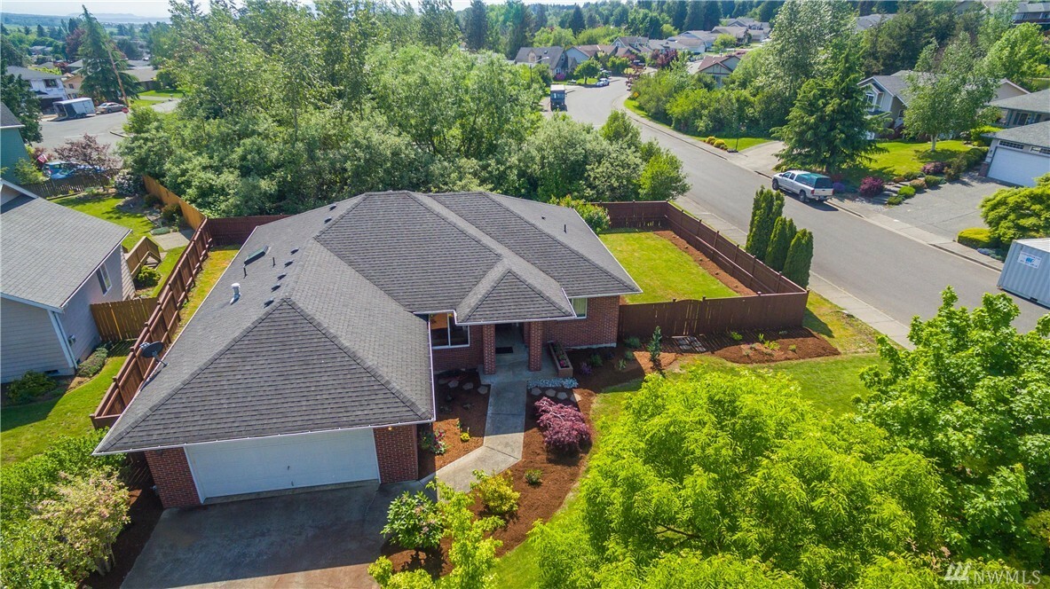 Property Photo:  2191 Jones Circle  WA 98248 