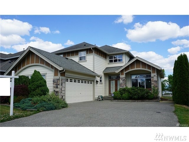 Property Photo:  25022 163rd Place SE  WA 98042 