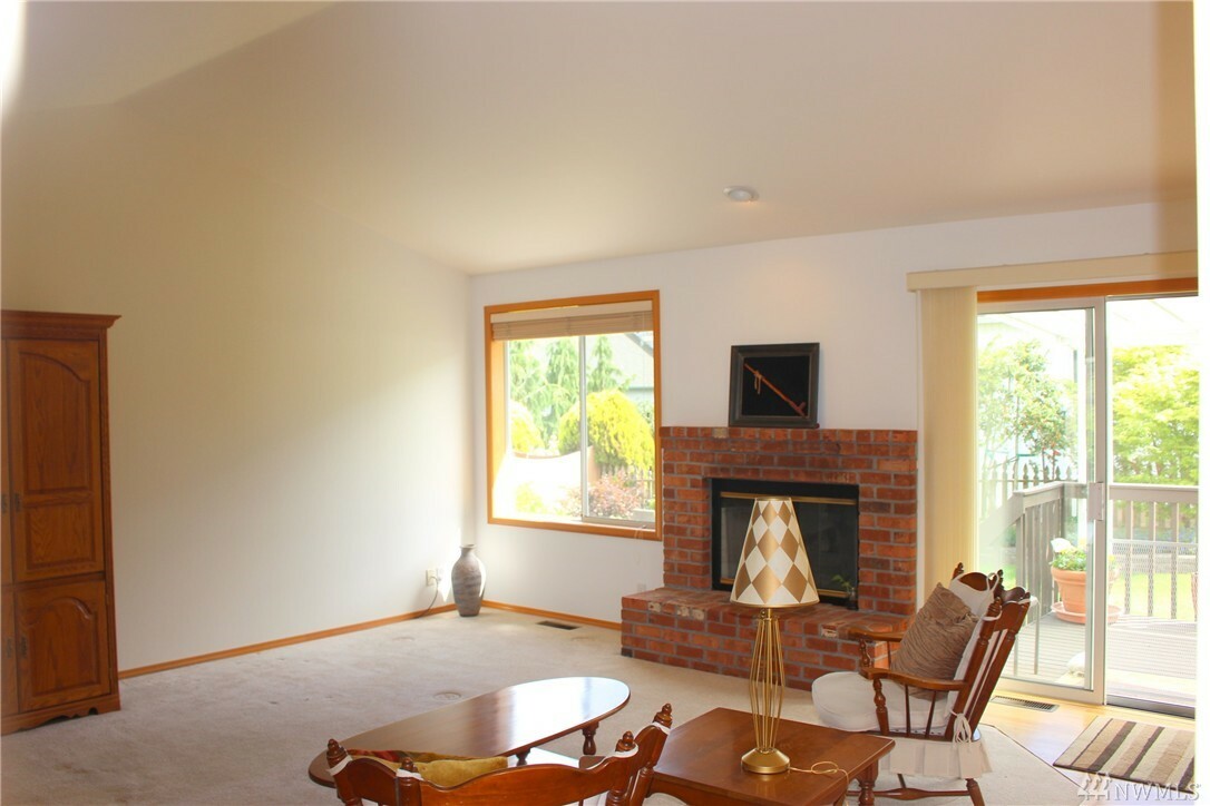 Property Photo:  1719 25th H Ct  WA 98221 