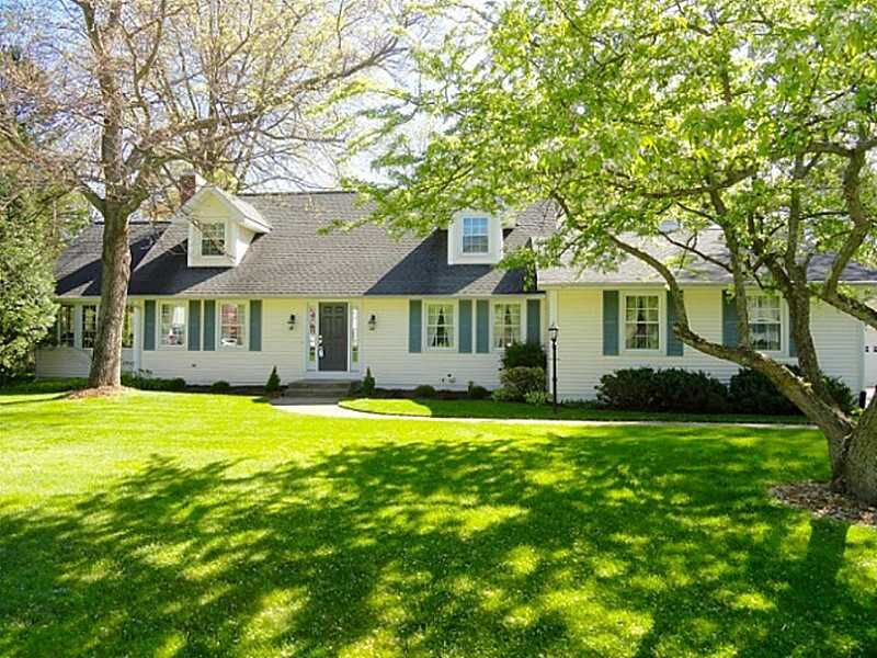 Property Photo: 109 N Skytop Road PA 16412