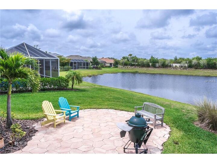 Property Photo: 2284 Terracina Drive FL 34292
