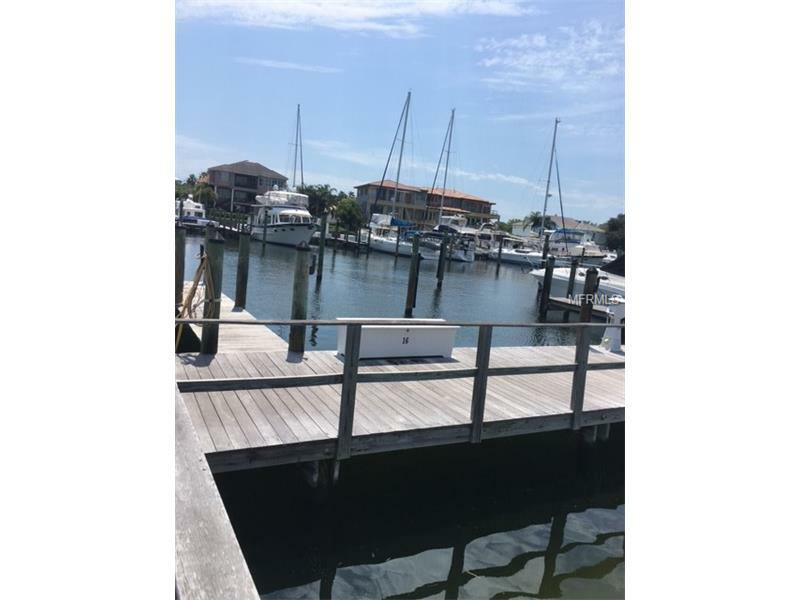 Property Photo: 6300 Pasadena Point Boulevard S 16 FL 33707