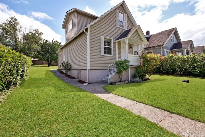 Property Photo: 2309 S Cushman Ave WA 98405