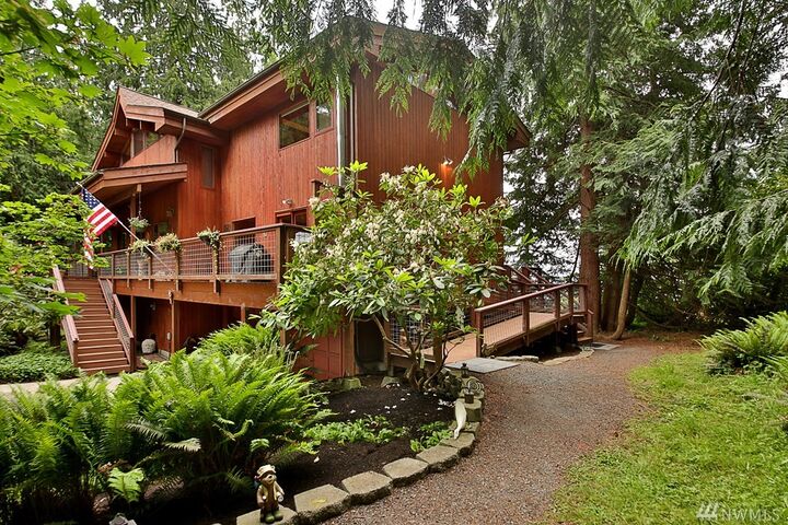 Property Photo:  1940 Cattail Lane  WA 98249 