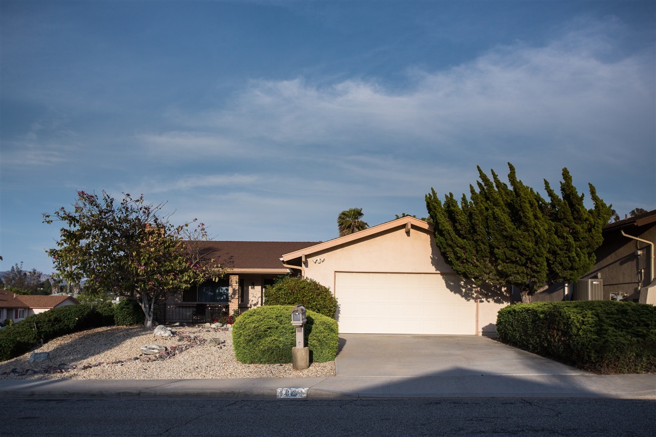 Property Photo:  1321 La Mirada Way  CA 92026 