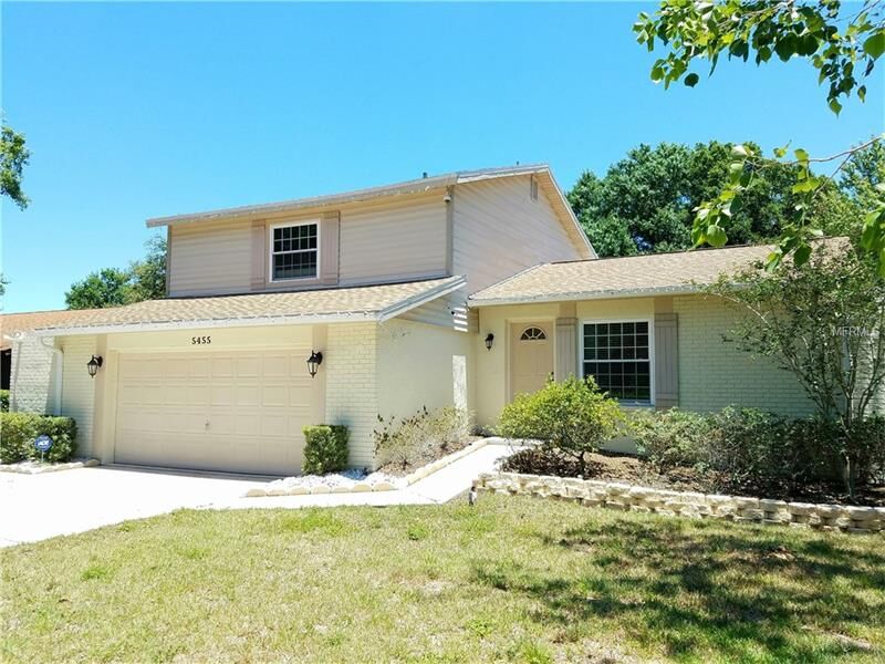 Property Photo: 5455 Pentail Circle FL 33625