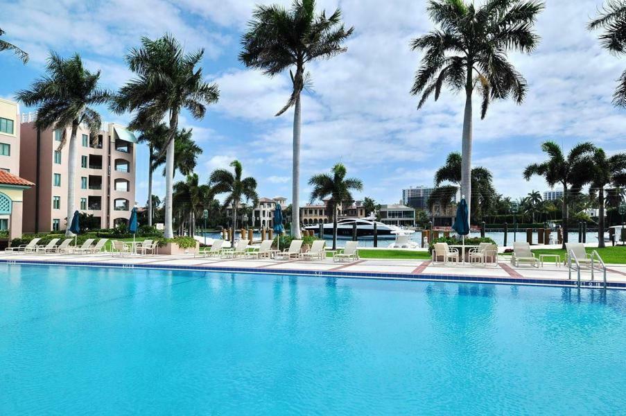 Property Photo: 140 SE 5th Avenue 344 FL 33432