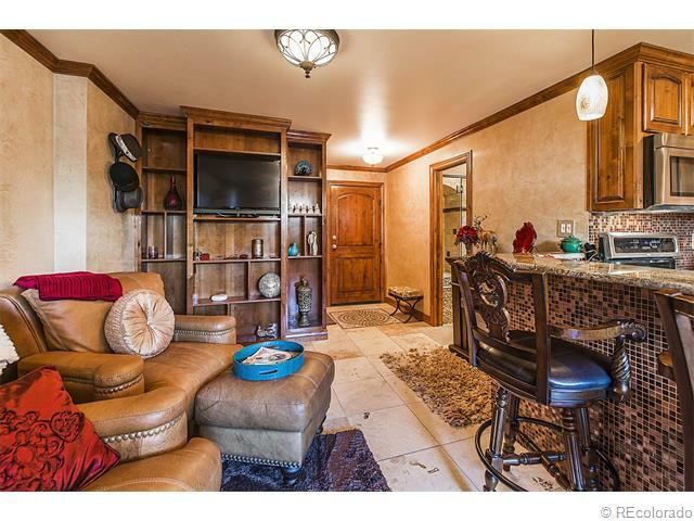 Property Photo: 1196 North Grant Street Unit 106 CO 80203