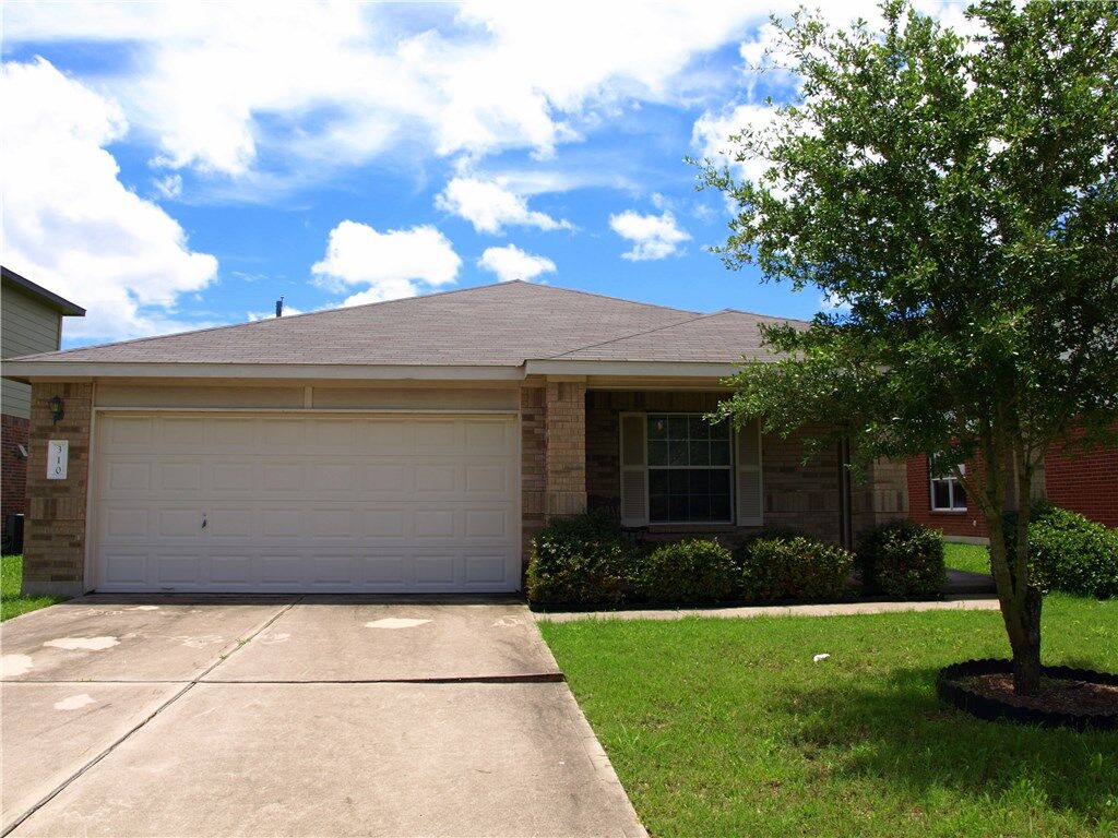 Property Photo:  310 Mossy Rock Drive  TX 78634 