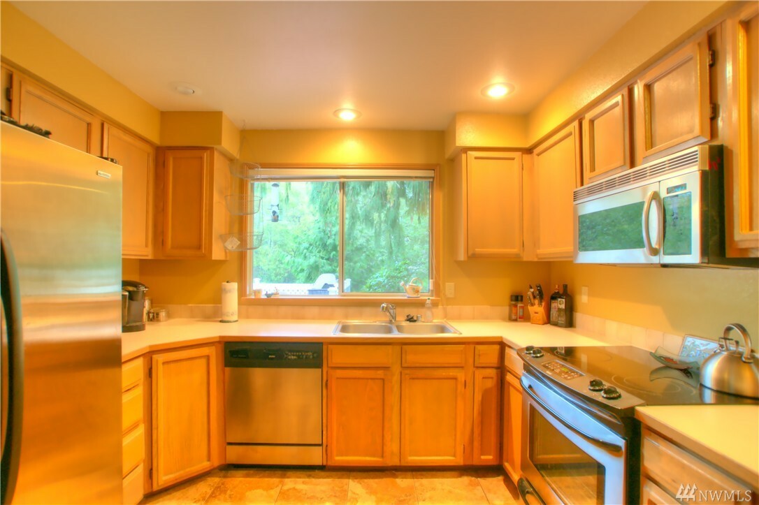 Property Photo: 1572 Goat Trail Rd WA 98275
