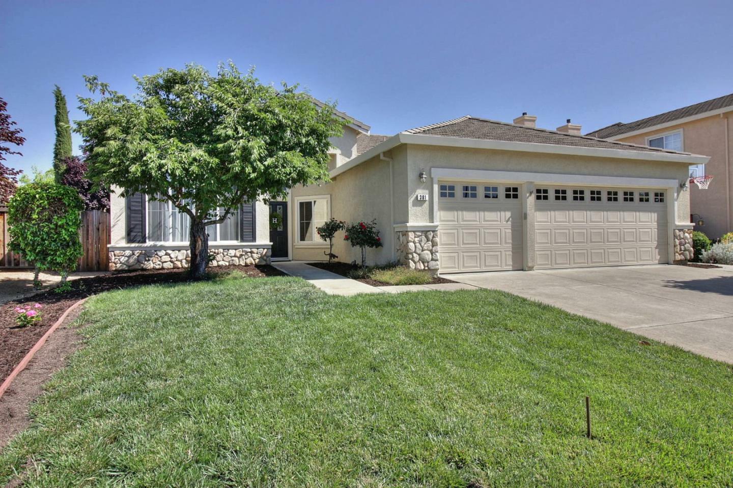 Property Photo:  381 Bryce Drive  CA 95037 