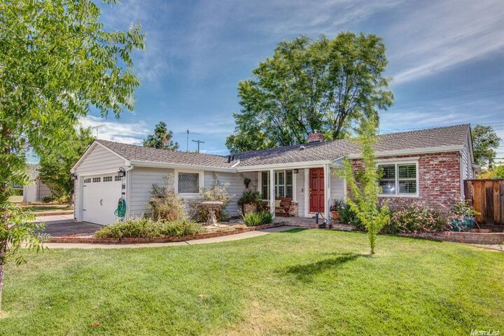 2032 Neptune Way  Sacramento CA 95864 photo
