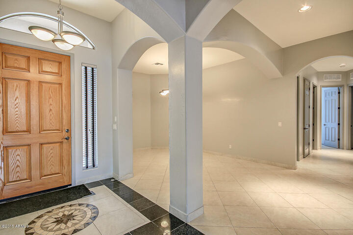 Property Photo: 4688 S Posse Trail AZ 85297